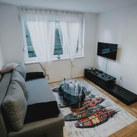 Apartman Daris 2 SJJ Exterior photo